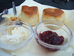 Cornish cream tea In Padstow